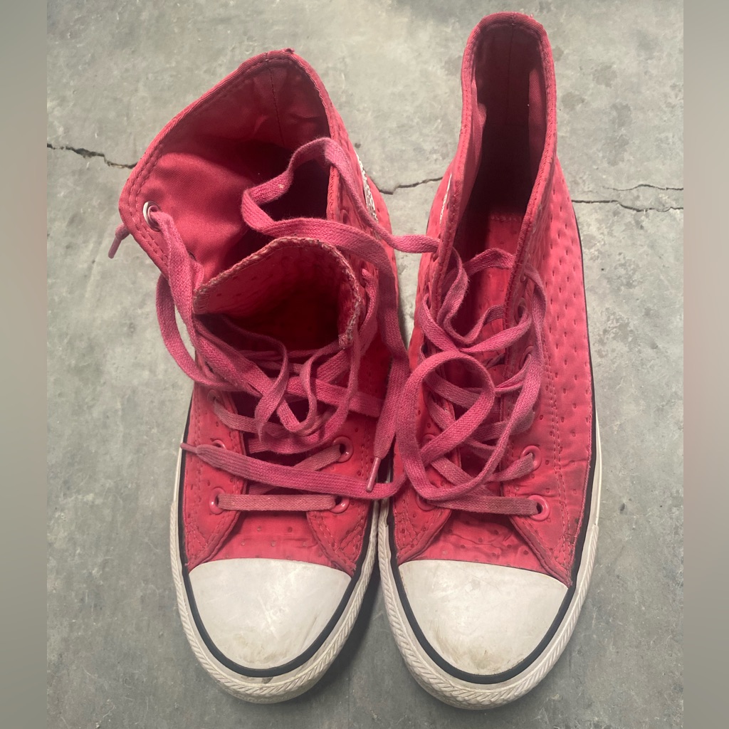 Converse Chuck Taylors